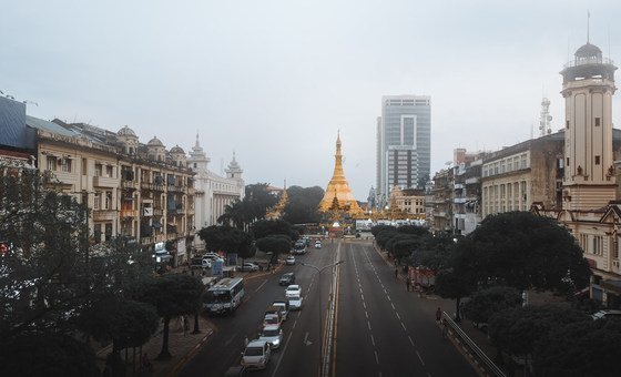 म्याँमार: 'सैन्य नेतृत्व पर दबाव घटने से, आम नागरिकों के लिए बिगड़ेगी स्थिति'